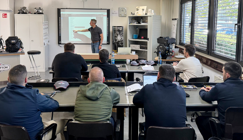Training for Service Excellence | Enhance Skills and Knowledge | Briggs ...