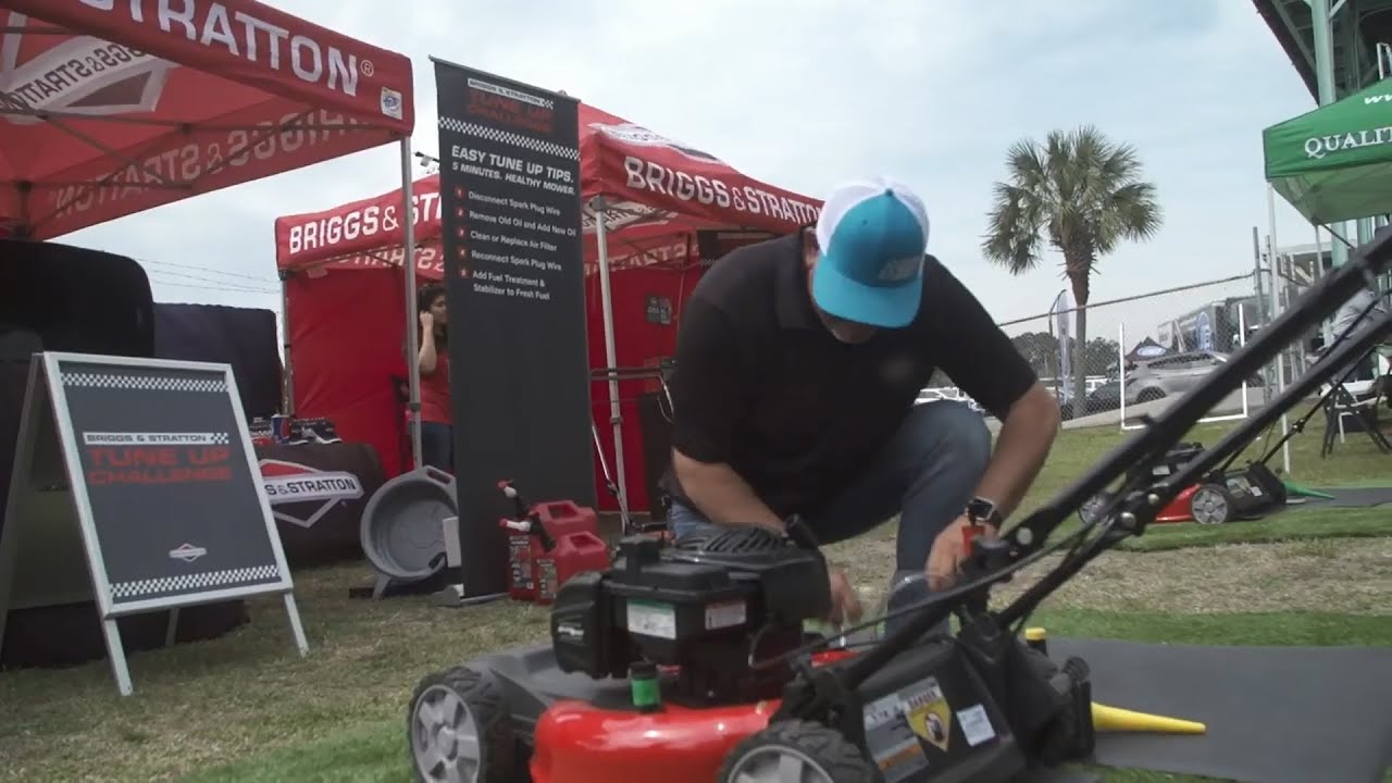 Lawn Mower Maintenance in 3 Easy Steps